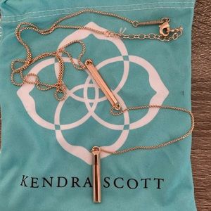 Kendra Scott double bar y necklace